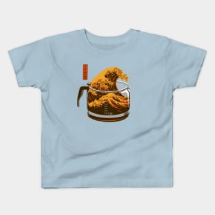 THE GREAT WAVE OF CAFFEINE Kids T-Shirt